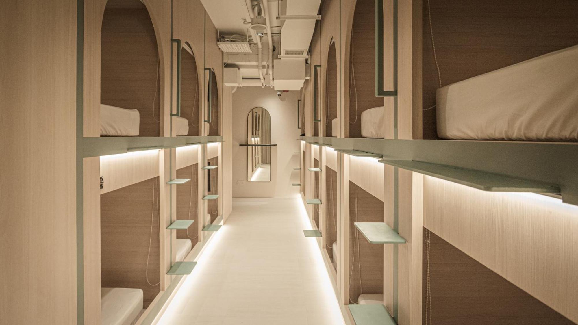 Jyu Capsule Hotel Singapore Room photo